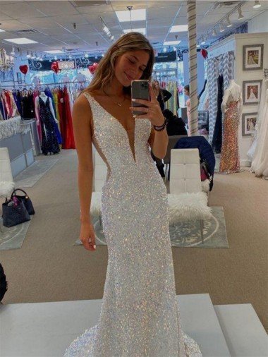 V-Neck Sleeveless Long Velvet Sequin Prom Dress with Sweep Train Canada