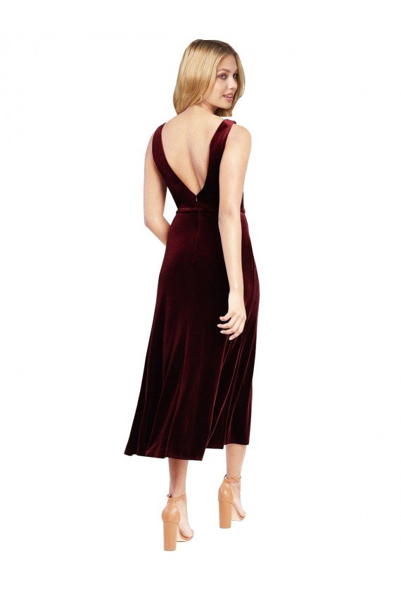 Daring Plunging V-Neckline Short Midi Length Velvet Cocktail Prom Dress / Homecoming Dress